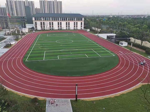 球场跑道